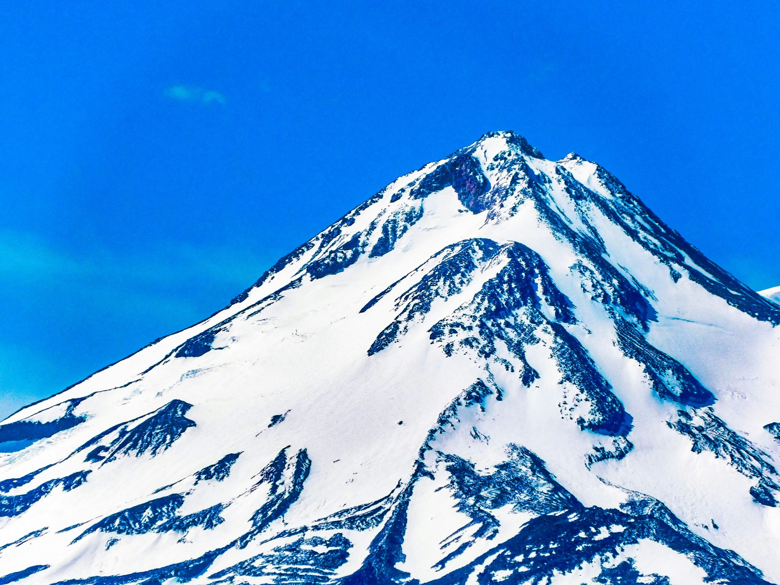 Conquer the Mount Shasta Summit Trail