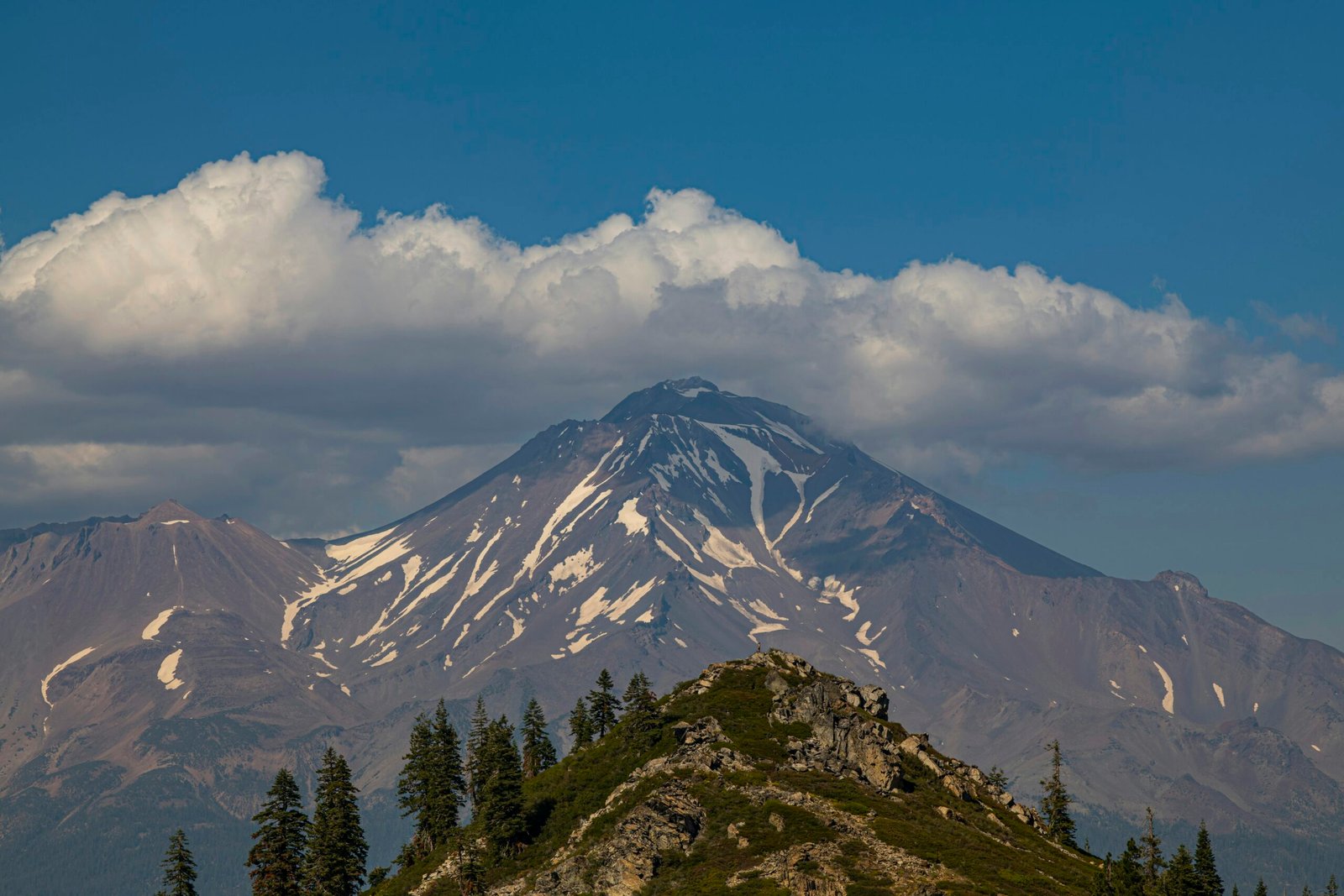 The Geological Significance of Mount Shasta The Geological Significance of Mount Shasta